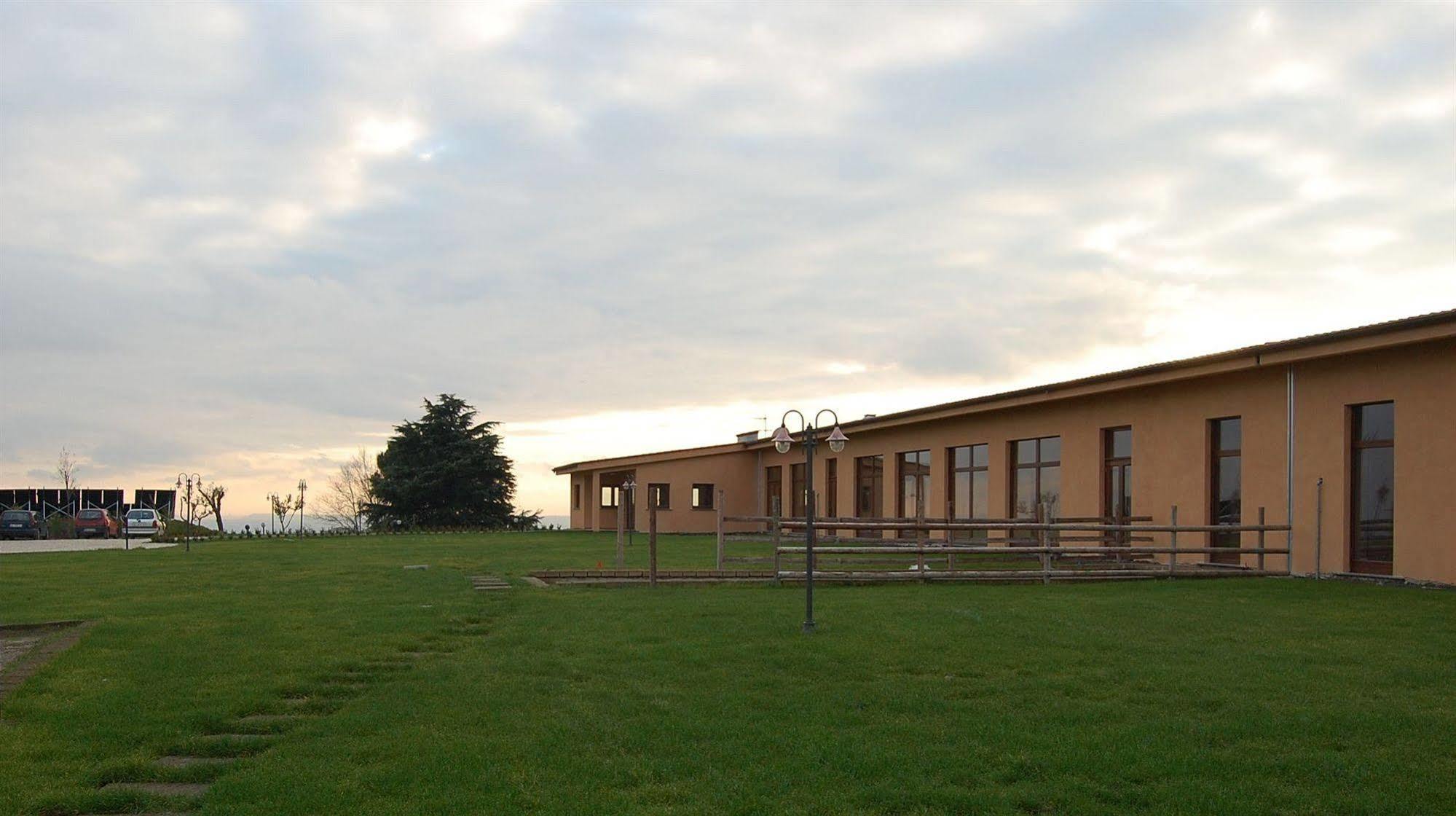 Francalancia Country Aparthotel